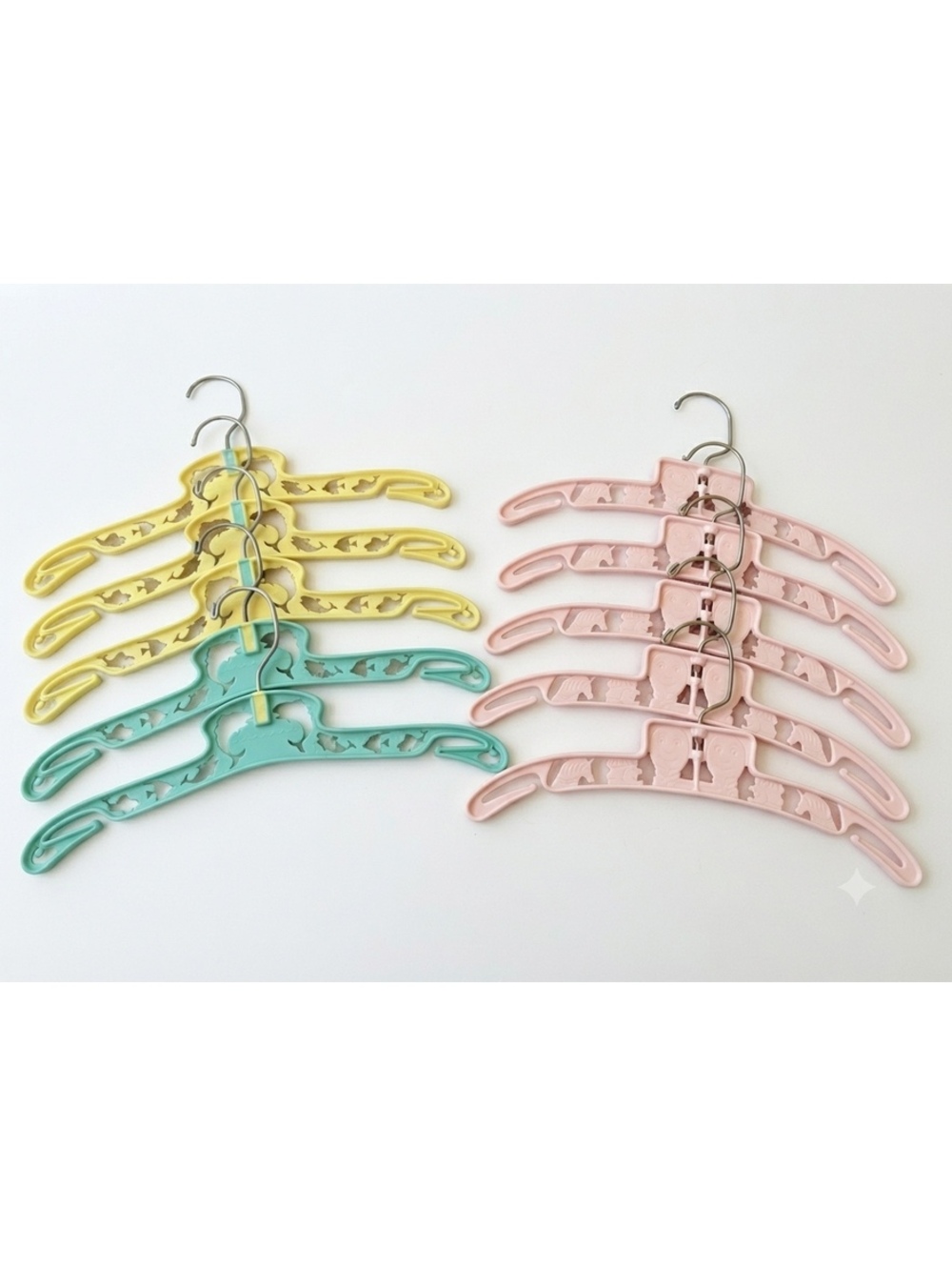 VTG E&H Co. Baby Toddler Plastic Hangers Lot of 10 Pink, Yellow, & Green Animal